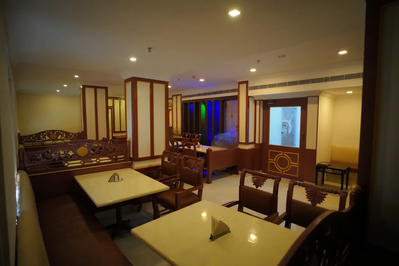 Mars Restaurant